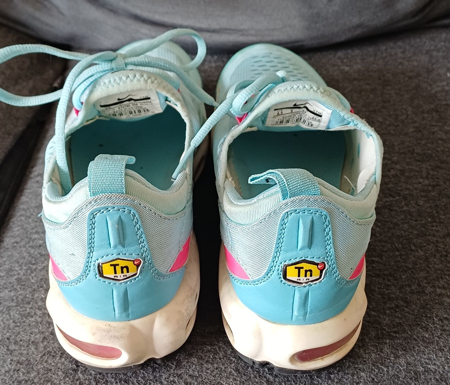Nike Scarpe da uomo: basket nike taille 40 – Nuovo (secondo la descrizione) da Lausanne venduto da RUBY.1990 1