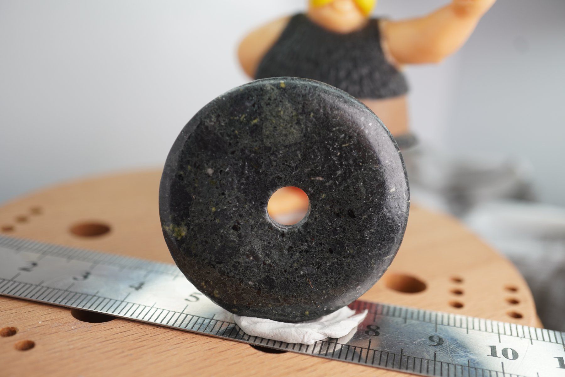 Minéraux & Lithothérapie: Kimberlit    Pi Scheibe ca40mm   Ab 1.-(1) – Neuf avec emballage d'origine à Eschenbach SG par topstone 2