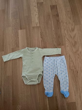 Baby Set body Gr. 62/68 und einer Hose