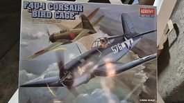 Modellino F4U-1 Corsair "Bird Cage" 1:48 Academy