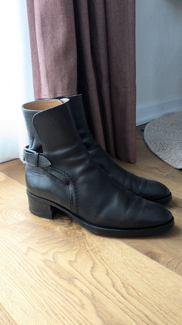 Tod'S Chaussures femmes: Tods Stiefel 38.5 – D'occasion à Heerbrugg par Bkoeppel90