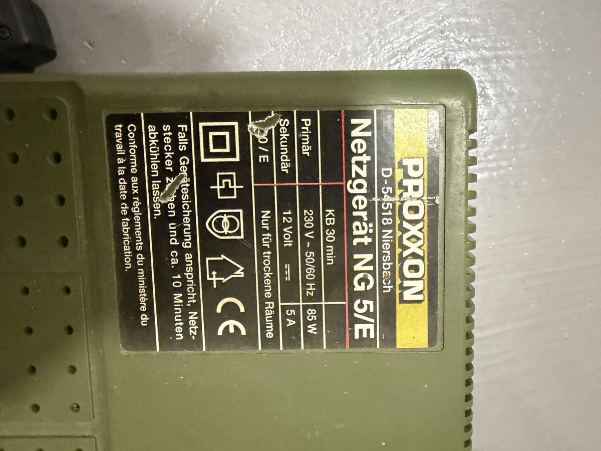 Ladegeräte: Proxxon Netzgeraet NG 5/E 85W Super Zustand – Gebraucht aus Abtwil AG von be5pc 2