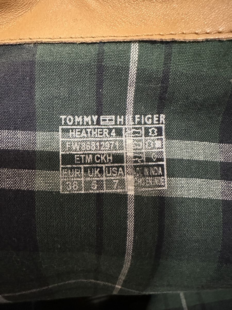 Tommy Hilfiger Scarpe da donna: Tommy Hilfiger Lederstiefel, Gr. 38 – Nuovo (secondo la descrizione) da Bolligen venduto da Bluejean1 6