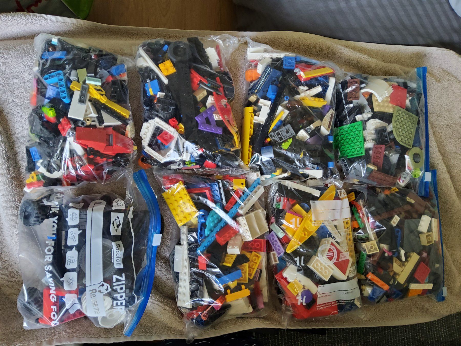 Lego Spielzeuge: Lego verschiedene teile – Gebraucht aus Zürich von Dalicelik