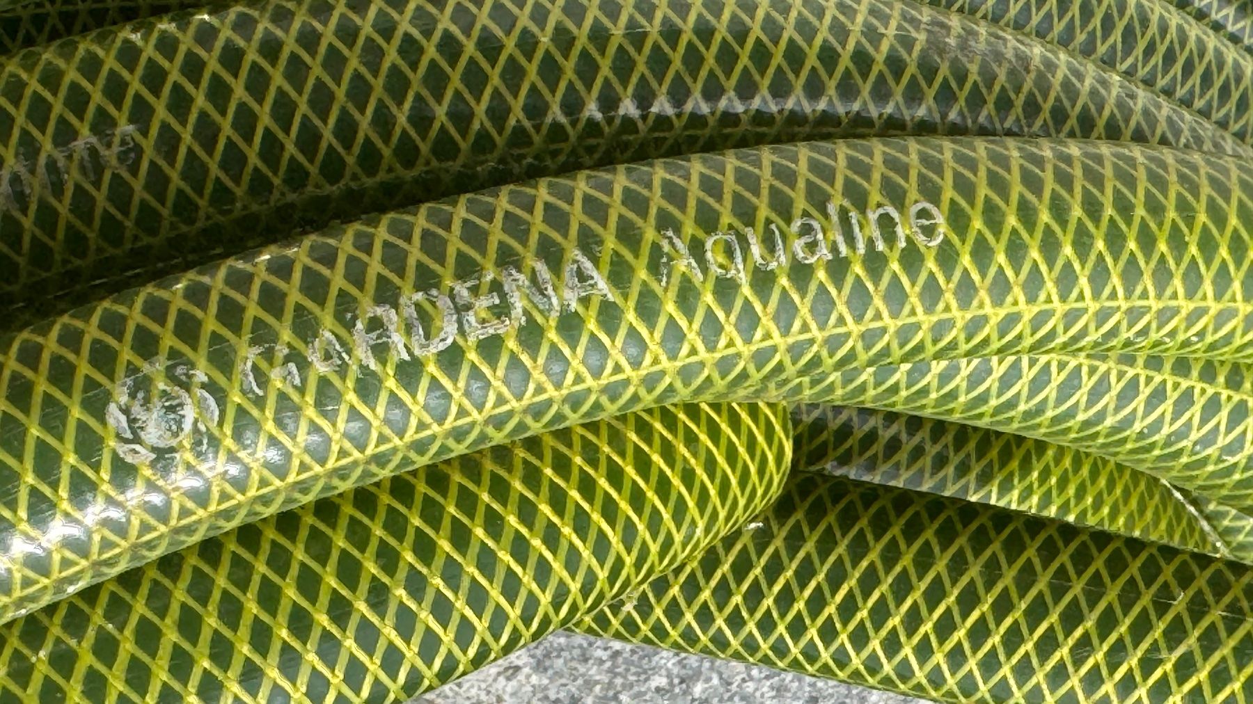 Gardena Tubi & Tubi flessibili: Gartenschlauch Gardena 15mm (5/8") 25m – Usato da Brütten venduto da zhkes 2
