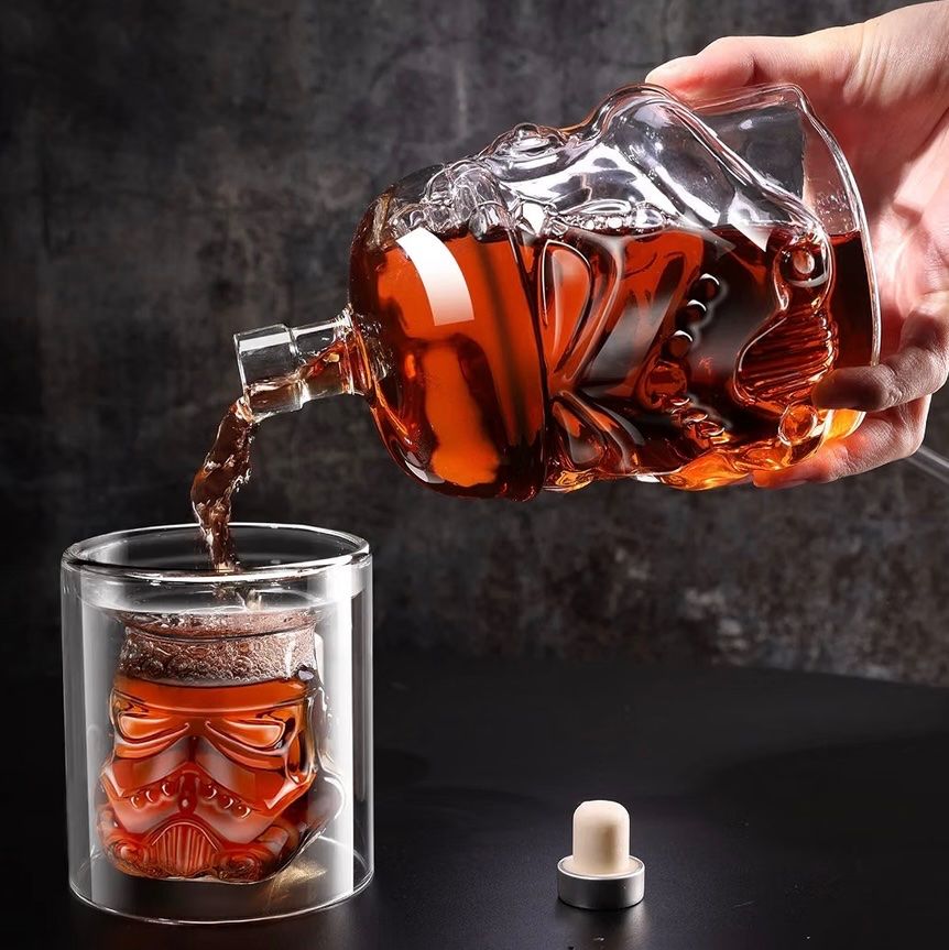Karaffen: Whisky Karaffe & 2 Gläser Set Stormtrooper Design – Neu und originalverpackt aus Basel von Seifehuesli 5