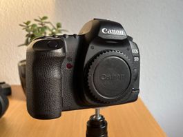 Canon 5D Mark II (Shutter Count approx 10200, unconfirmed)