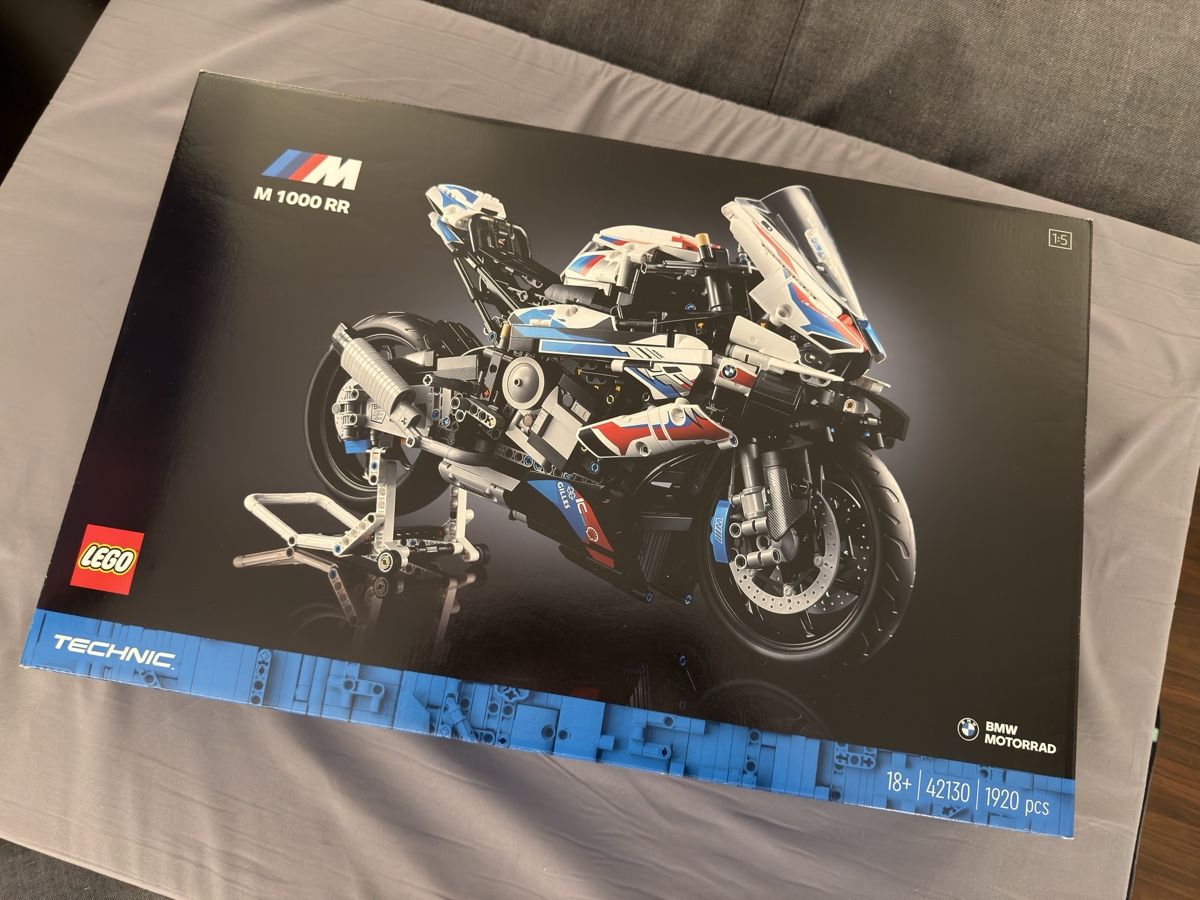 Lego Baukästen: LEGO Technic BMW M 1000 RR 42130 neu – Neu und originalverpackt aus Riniken von Powermeck