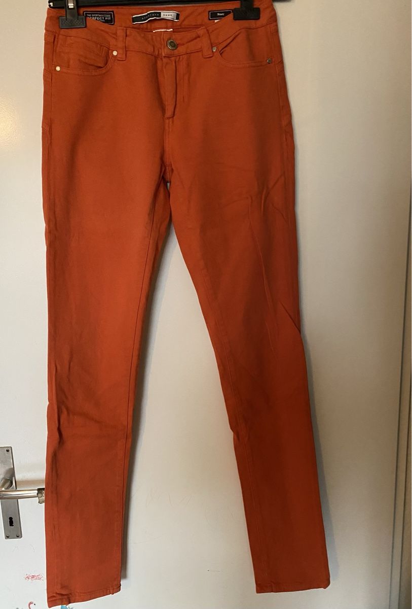 Sportmax Jeans: Sportmax Jeans perfect fit Grösse 28 – Nuovo (secondo la descrizione) da Zürich venduto da sar_7s87
