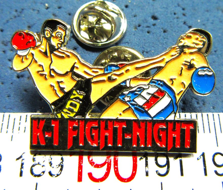 K1 FIGHT NIGHT PIN ANDY HUG GEPRÄGT SILBRIG LIMITIERT (Gebraucht) in ...