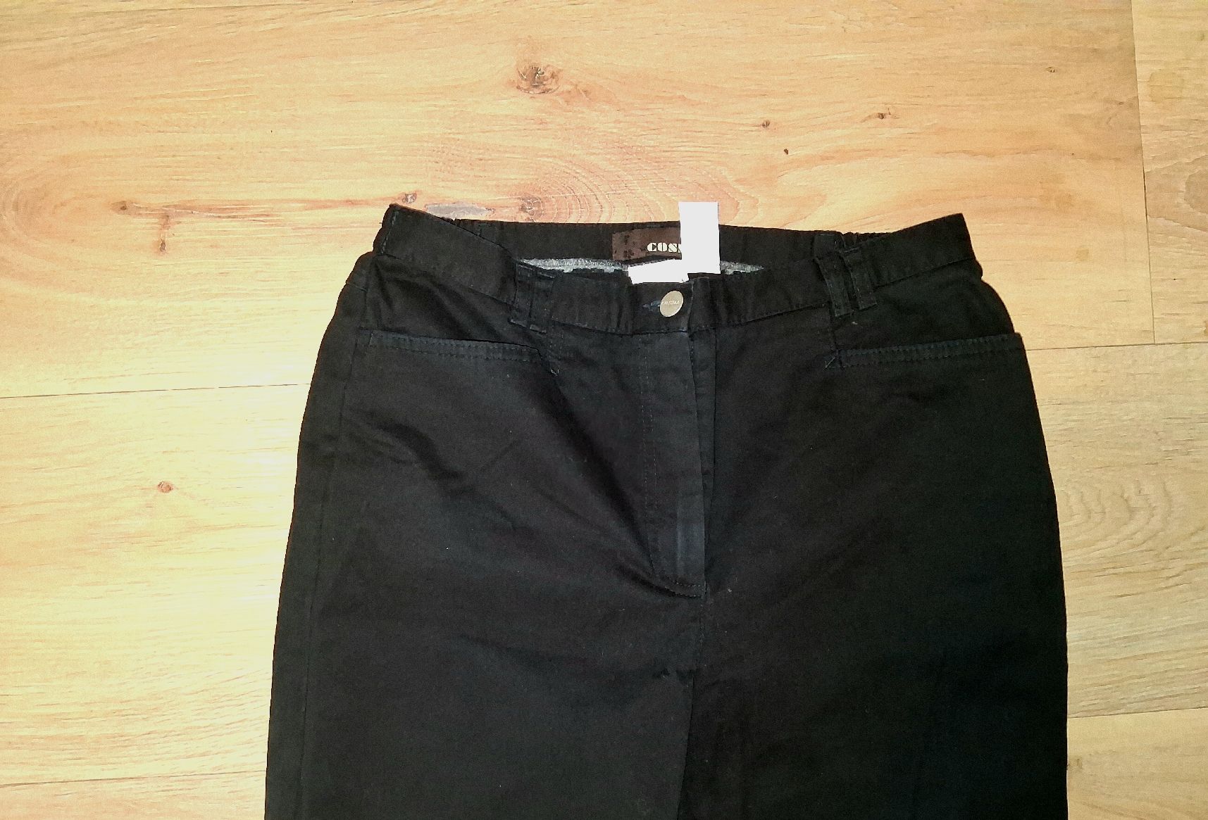 Jeans: Schwarze Jeans, Grösse 40/42, – Usato da Lützelflüh-Goldb venduto da Punktesammler 1