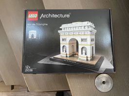 LEGO 21036 Arc de Triomphe complet