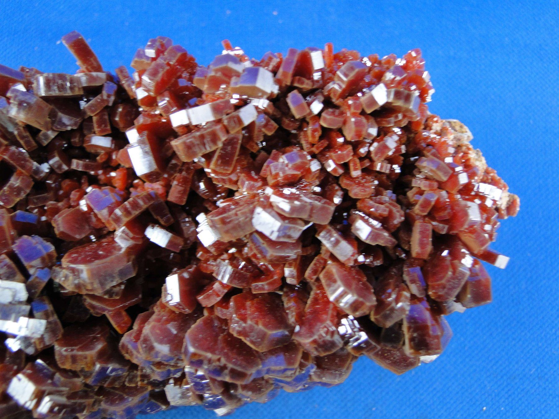 Mineralien & Heilsteine: Vanadinit – Gebraucht aus Schinznach Bad von Demerald 4