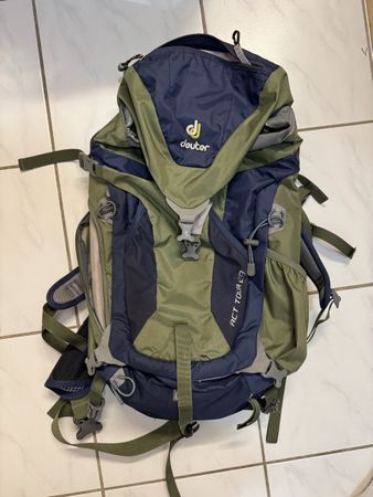 Deuter ACT Tour 28 Wanderrucksack 28L