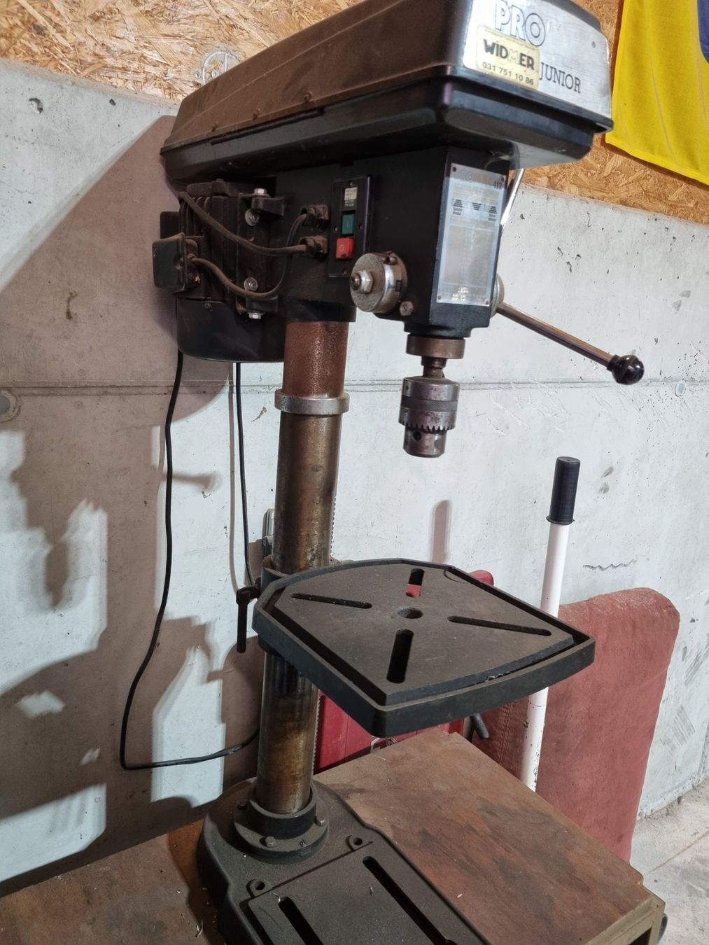 Promac Bohrmaschinen: Tischbohrmaschine – Gebraucht aus Salvenach von