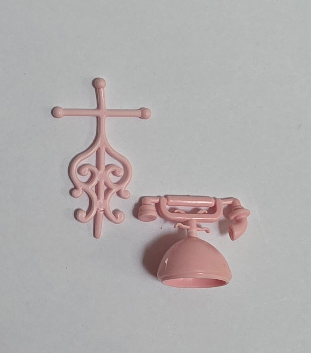 Bambole: Accessoires de Barbie Light Up Vanity de 1982 – Usato da Bulle venduto da Chimchiree 2