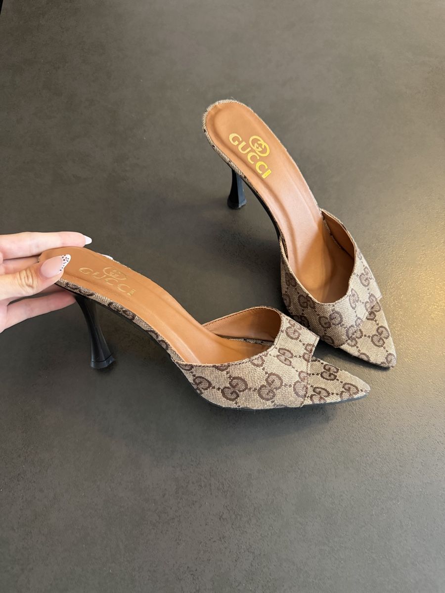 Damenschuhe: Kittenheels Gr 39 – Neu (gemäss Beschreibung) aus Wangen ZH von lin_7xzm