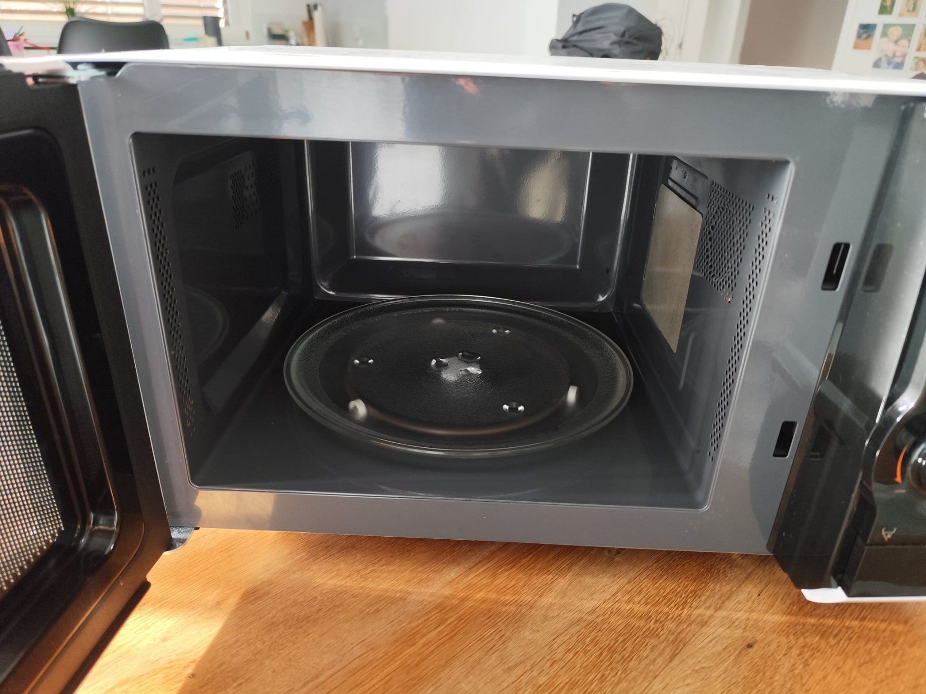 Electrolux Küchengeräte: Electrolux Mikrowelle Neuwertig – Gebraucht aus Schnottwil von schimbu 2