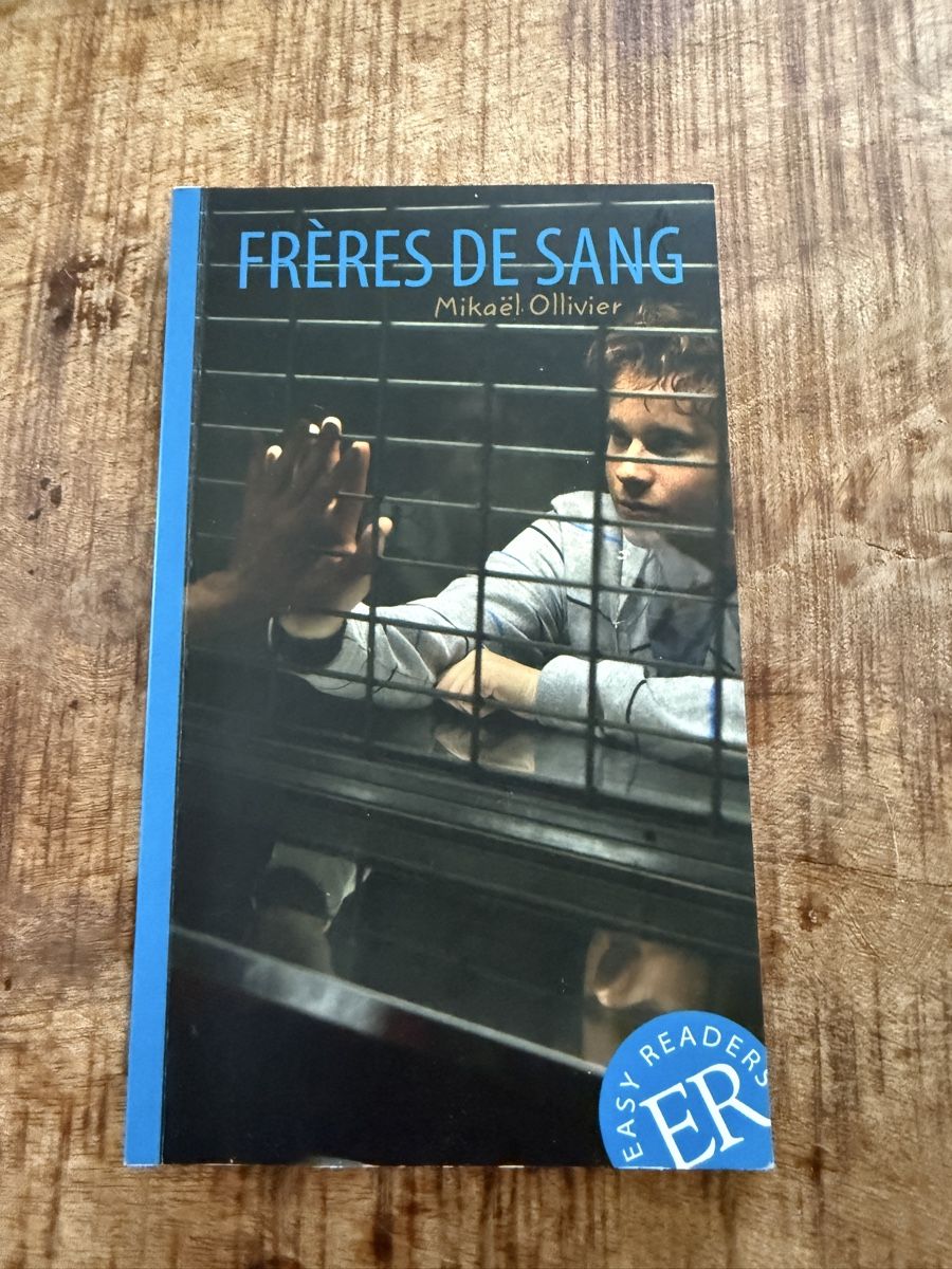 Libri: Buch Frères de Sang – Usato da Niedergösgen venduto da rianaa__