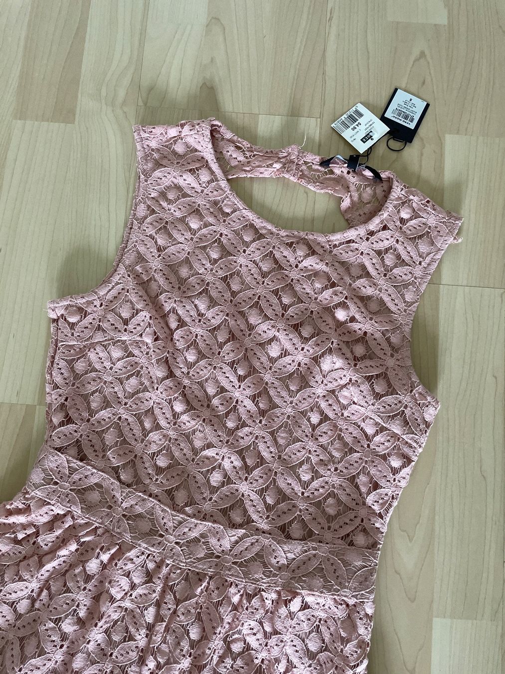 Vero Moda Vestiti: neues Kleid von Vero Moda – Nuovo e nell'imballaggio originale da Steffisburg venduto da elle013 1