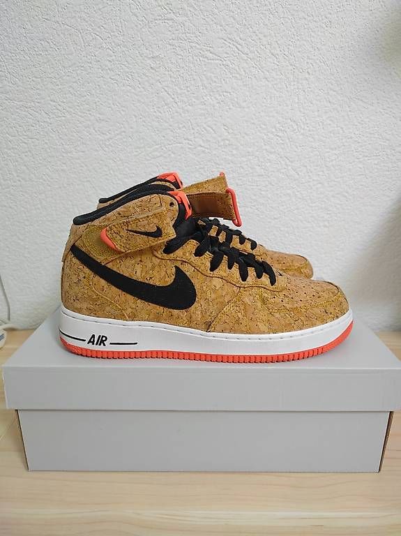 Nike Scarpe da uomo: Nike air force 1 mid '07 cork (Gr. 41) – Usato da Jona venduto da dan_ln5g 1