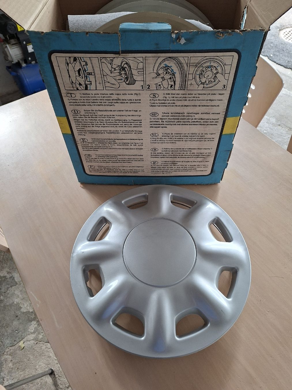 Accessori per altri veicoli: Raddeckel 13 Zoll – Nuovo (secondo la descrizione) da Volketswil venduto da Eddie68