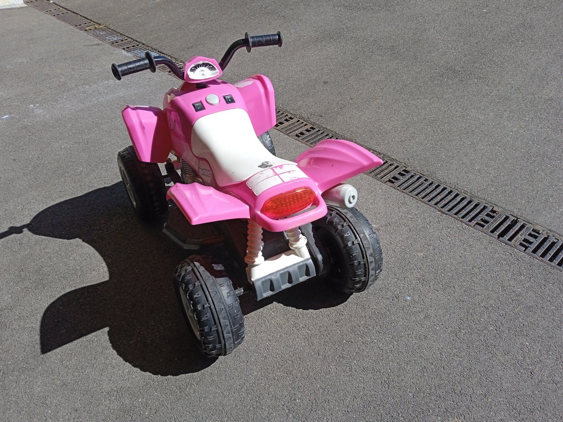 Véhicules pour enfants: Quad Avigo Kinder – D'occasion à Wängi par Mrmarcel6 4