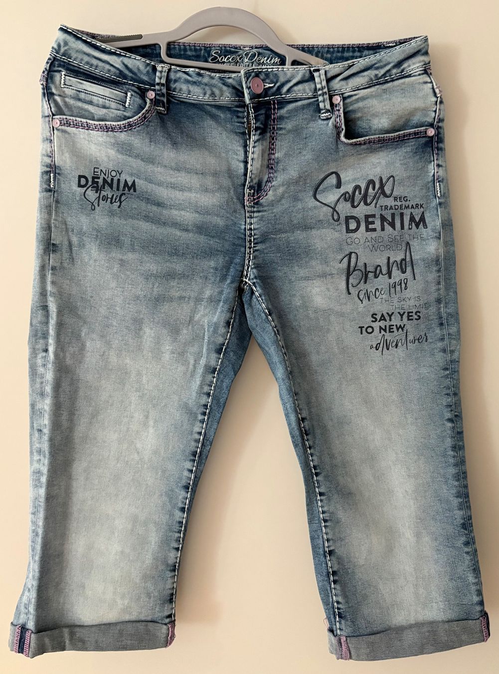 Soccx Jeans: SOCCX Capri Jeans – Gebraucht aus Siebnen von oovirginiaootja