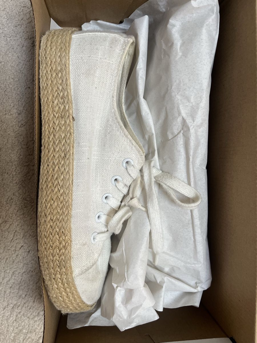 Scarpe da donna: weisse Leinen Espadrilles, Grösse 41 – Usato da Zollikon venduto da ali_myc2 2