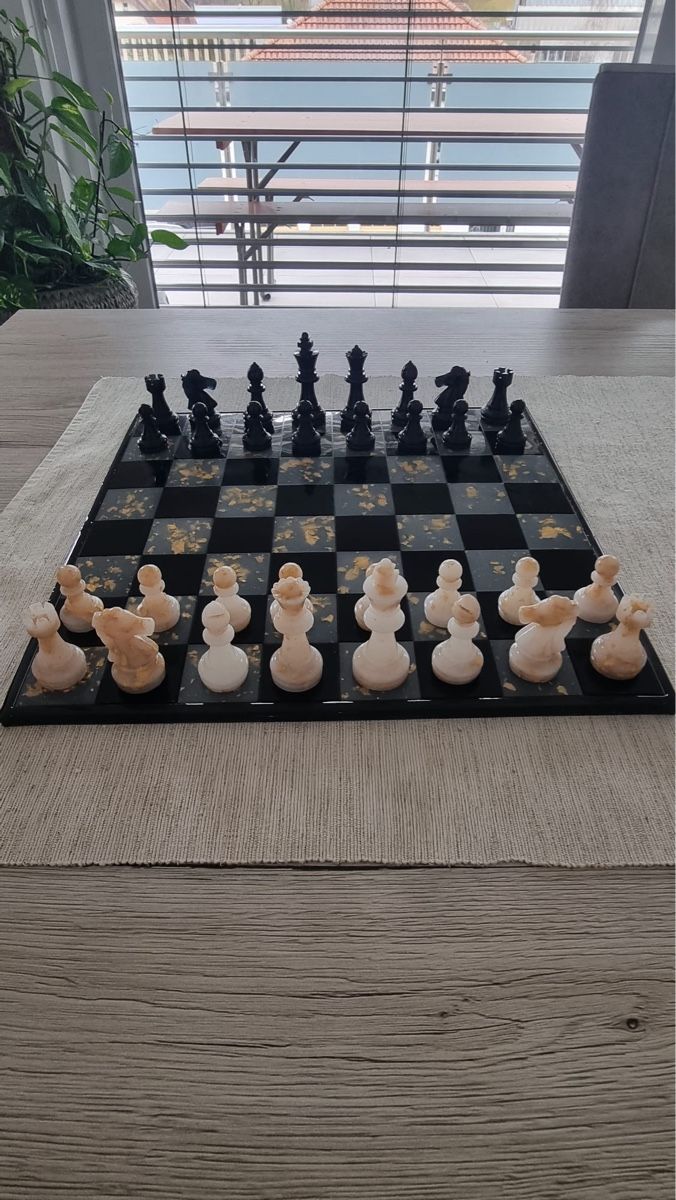 Giochi: Jeu d'échecs / chess – Nuovo e nell'imballaggio originale da Moutier venduto da francisco20 1