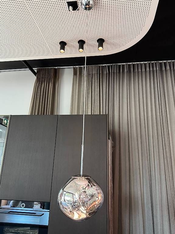 Lampadari & plafoniere: Tom Dixon Melt Pendelleuchte – Usato da Widnau venduto da M.Rohner 1