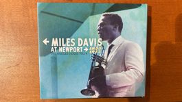 Miles Davis at Newport 1955-1975 4 CD‘s mit Bookelet 2015