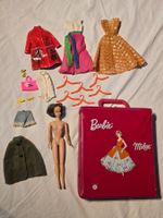 Poupée Barbie avec vêtements et malette