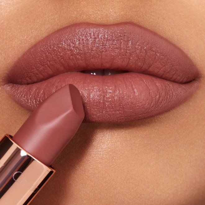 Charlotte Tilbury Make-up: MATTE REVOLUTION SUPER MODEL Charlotte Tilbury – Nuovo (secondo la descrizione) da Eichberg venduto da Kati30 1