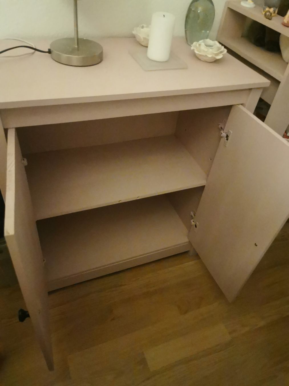 Cassettiere: Rosa Kommode, guter Zustand – Usato da Basel venduto da Allerleiii 1
