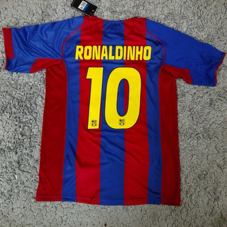 FC Barcelona Trikot Ronaldinho, Grösse L