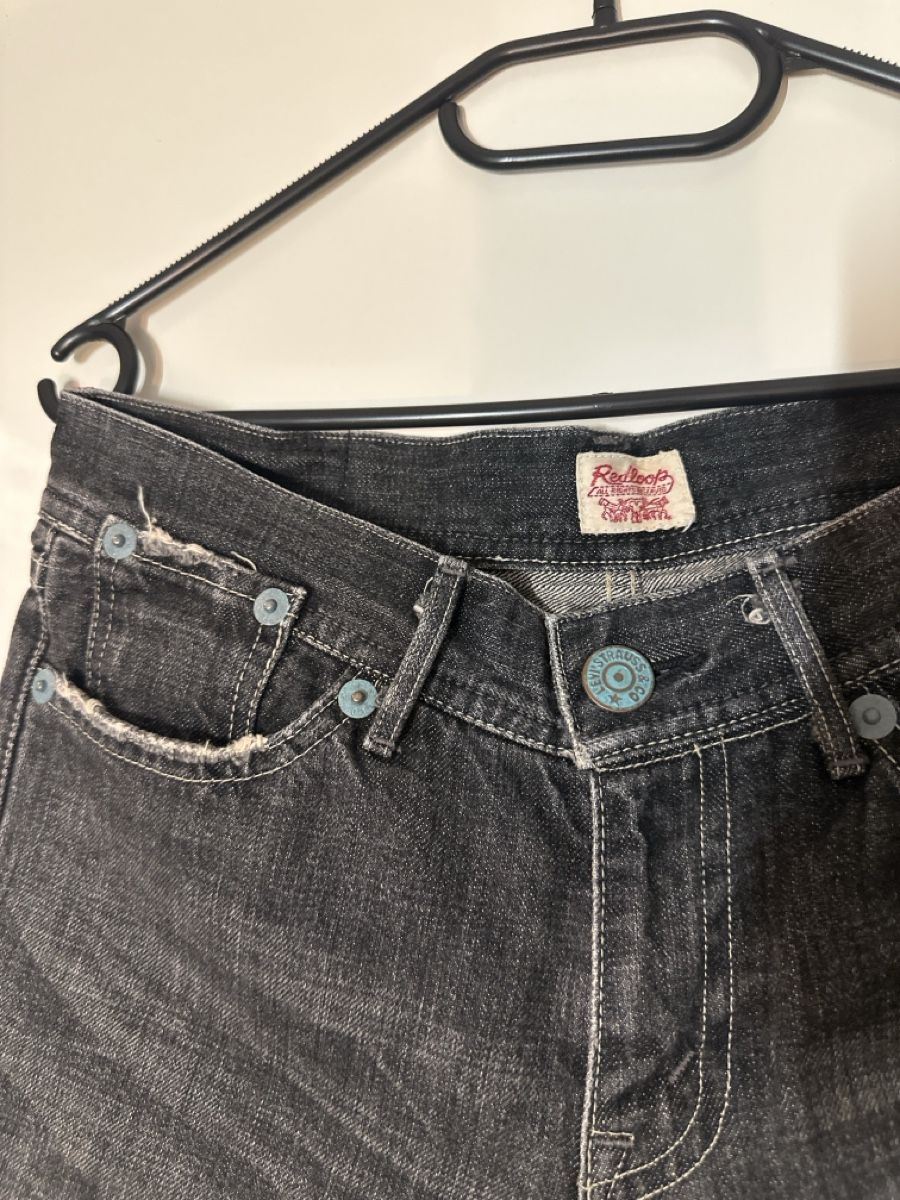Levi's Jeans: Jeans Levi's Redloop schwarz – D'occasion à Vaduz par Anna_Stern_1 1