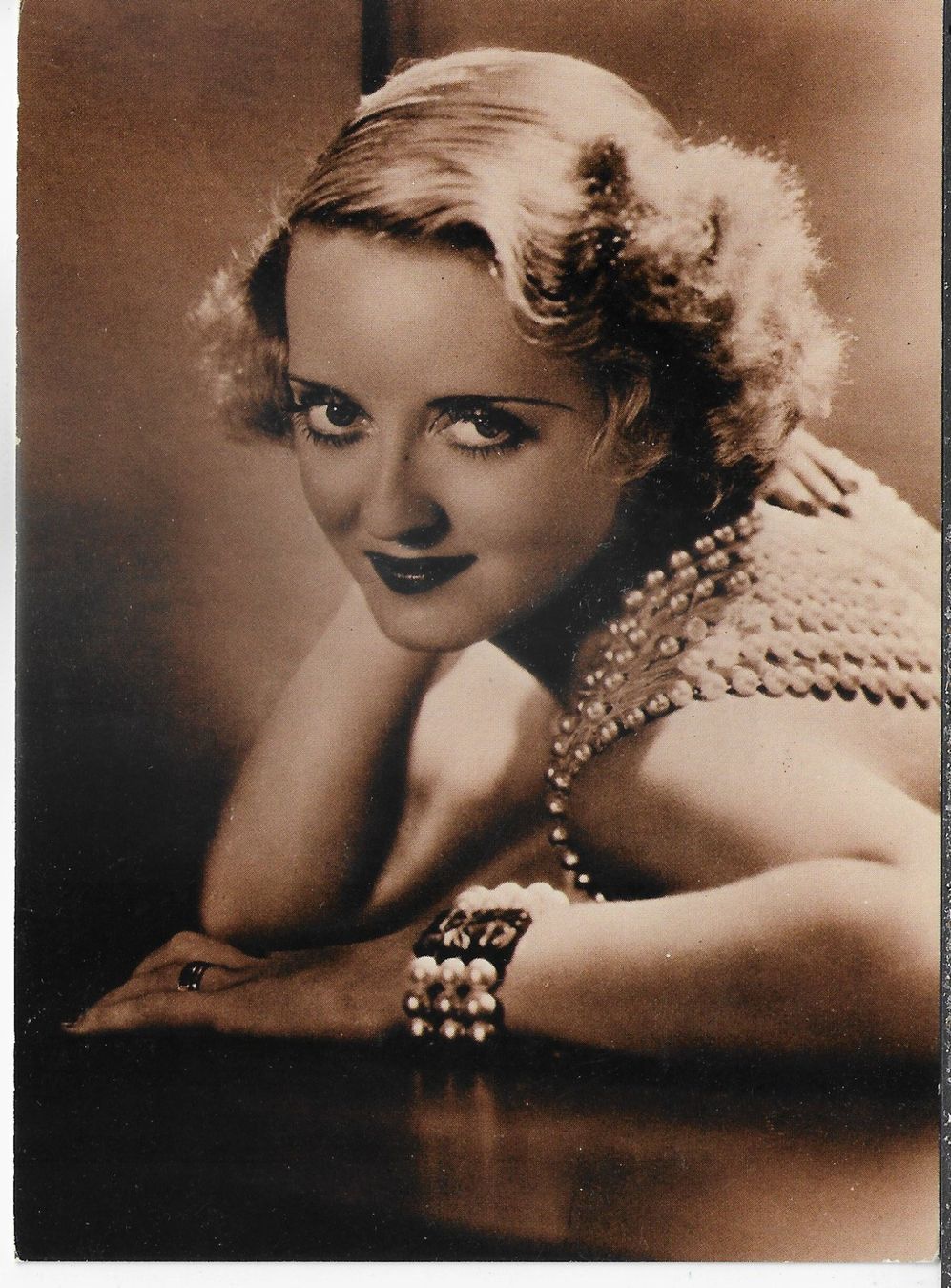 Ansichtskarten: Bette Davis – Gebraucht aus Ettingen von Kartenplanet