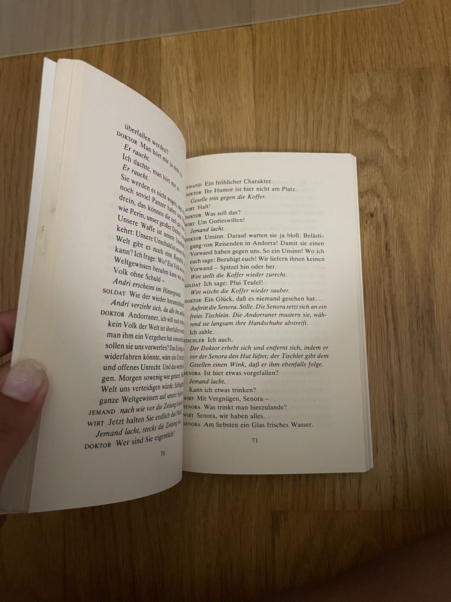 Libri: Max Frisch Andorra – Nuovo (secondo la descrizione) da Zürich venduto da estela22 2