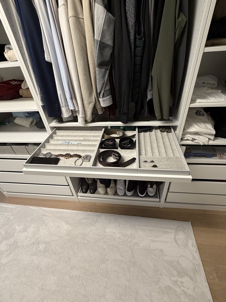 Ikea Armadi: Kleiderschrank (Ikea) – Nuovo (secondo la descrizione) da Alpnach Dorf venduto da jusi18 1