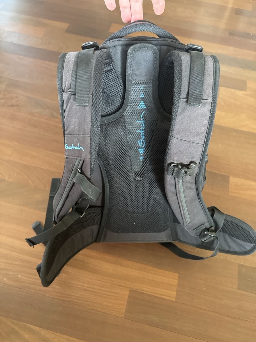 Satch Borse & Zaini: Satch Schulthek schwarz – Usato da Winterberg ZH venduto da Motti5 2