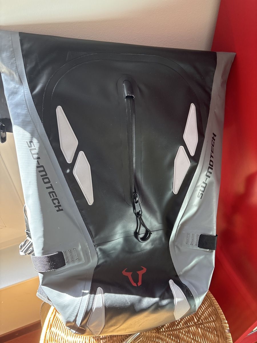 Zaini: Sac étanche de haute qualité – Nuovo (secondo la descrizione) da Préverenges venduto da Gilchris 1
