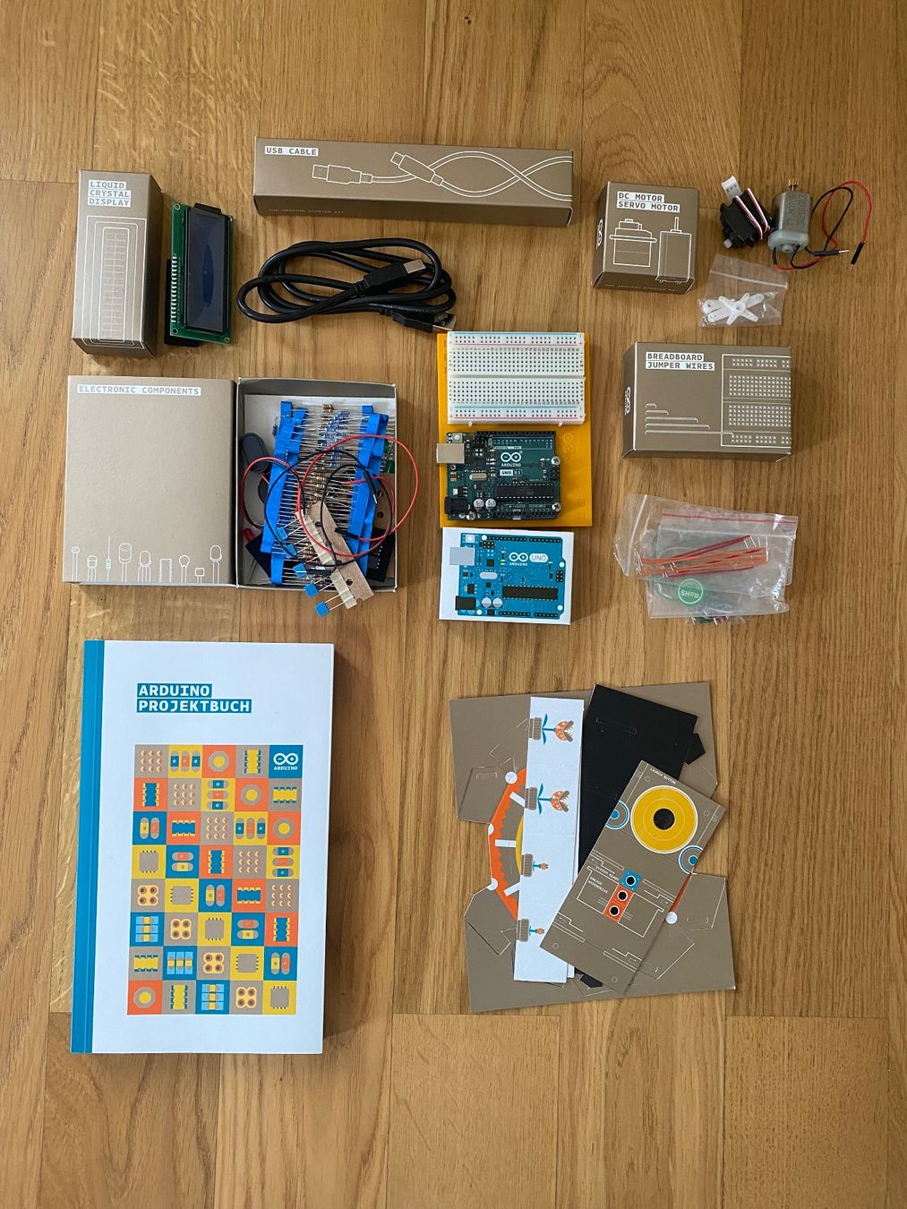 Arduino Composants électroniques: Arduino Starter Kit – Neuf (Voir description) à Bottmingen par falke4 3
