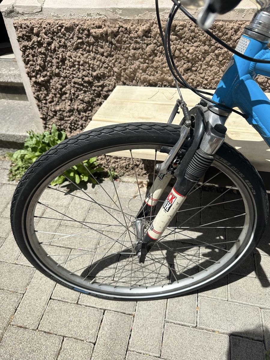 Specialized Biciclette: Speciaized Mountainbike Fahrrad – Usato da Basel venduto da jan_xjz8 4
