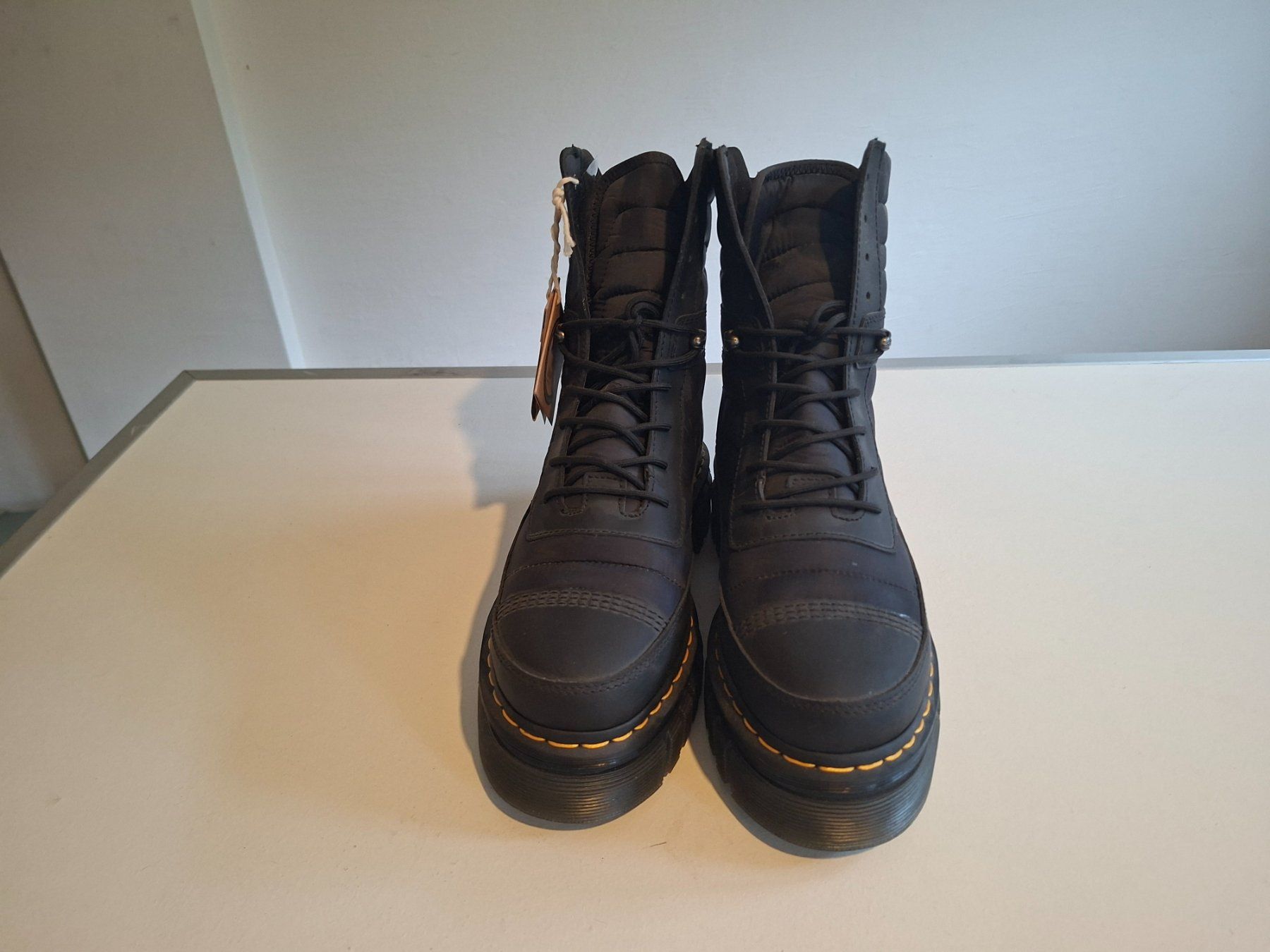 Dr. Martens Scarpe da uomo: Dr. Martens Audrick 8I  Gr. 43 Neu – Nuovo (secondo la descrizione) da Bärschwil venduto da ogu_s98l 1