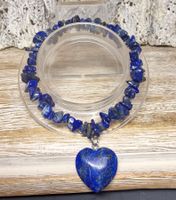 Lapis Lazuli Splitterarmband mit Herzanhänger