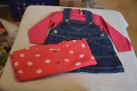 TAILLE 62-68 - JOLIE ROBE + VESTE
