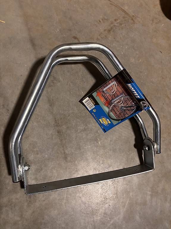 Veloständer: 3 supports neufs pour vélo – Gebraucht aus Vessy von ongaros 1