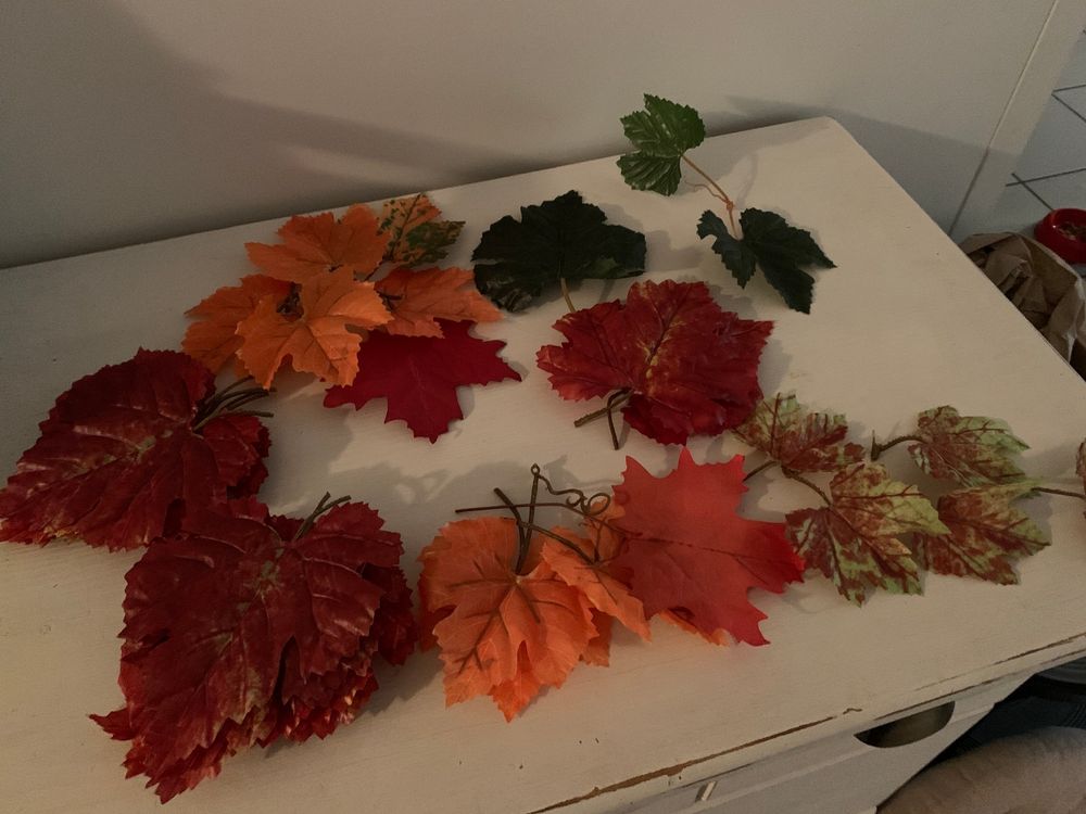 200 Stück Künstliche Ahornblätter - Herbstdeko Für Haus