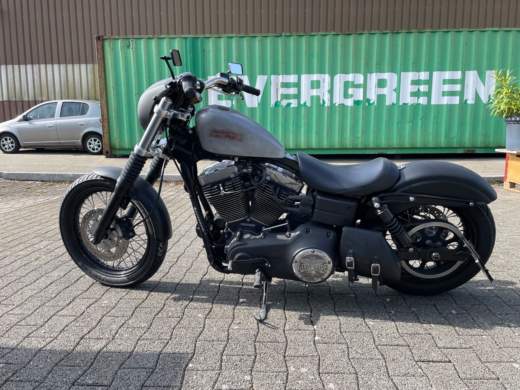 Harley-Davidson Chopper: Harley Davidson Street Bob 1450 ccm – Usato da Zuzwil SG venduto da Remin66 1